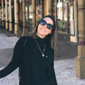 Meet your Posher, Jessica